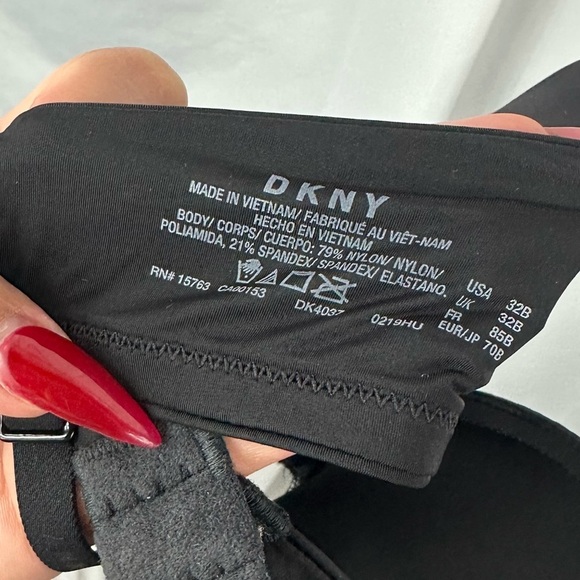 DKNY litewear push up black bra size 32B - Picture 6 of 6
